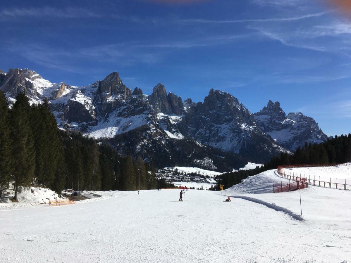 La Finestra Sulle Dolomiti - The Window To The Dolomites Lägenhet Fiera Di Primiero Exteriör bild